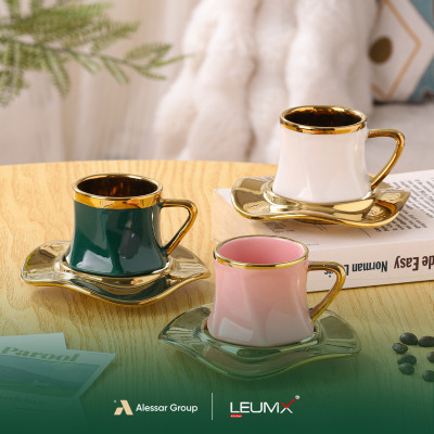 Kop en schotelset MIX 3 OF 4 KLEUREN (wit+zwart+roze+groen)