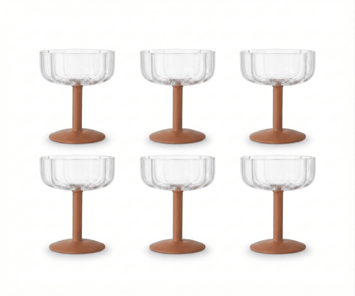 Glazen met houten voet 6+6 · Drinkgerei